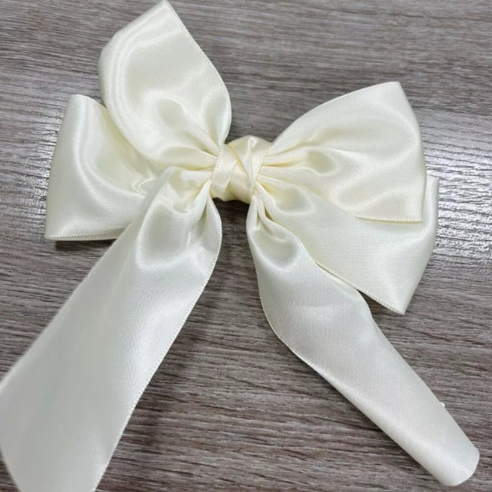 Creamy white chiffon bow with satin
